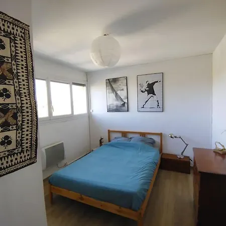3 Bedroom With Ac & Parking شقة